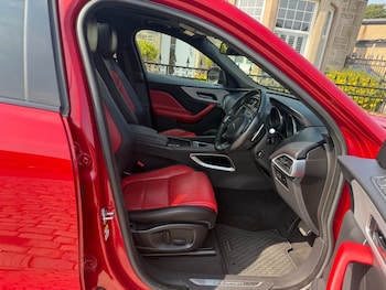 Used Jaguar F-Pace 2018 for sale - 79276103: Photo