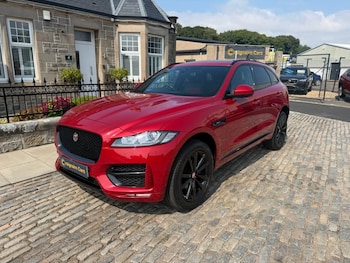 Used Jaguar F-Pace 2018 for sale - 79276103: Photo