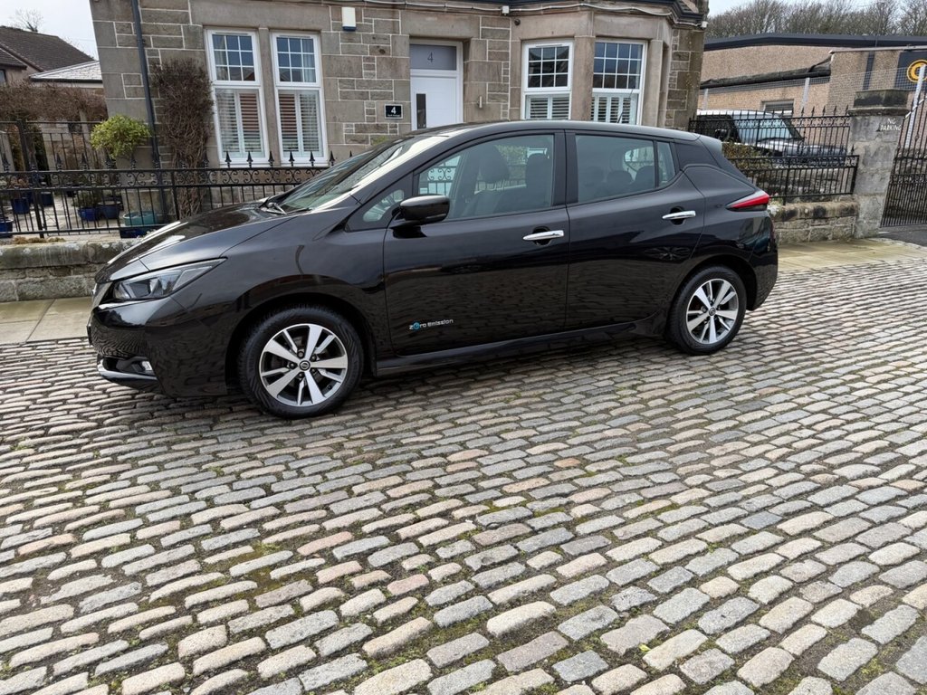 Used Nissan Leaf 2018 for sale - 77667582: Photo 11