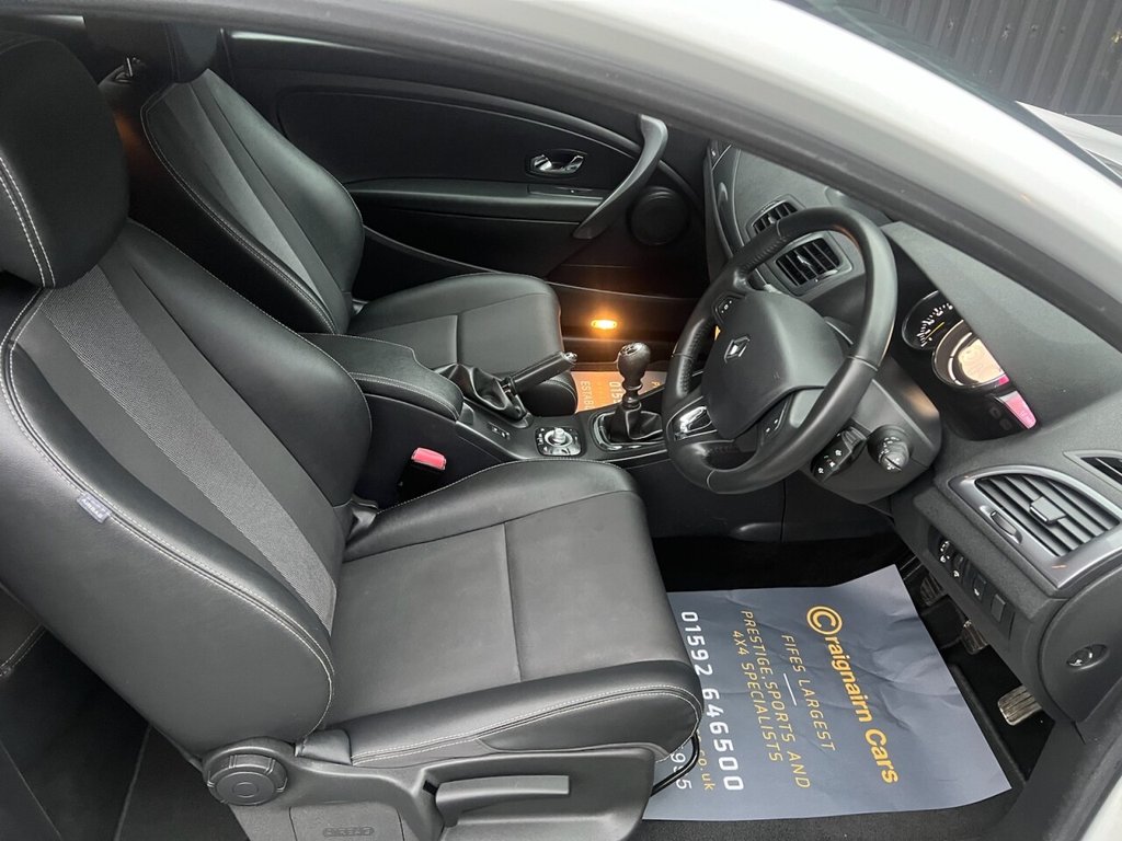 Used Renault Megane 2015 for sale - 77009554: Photo 2