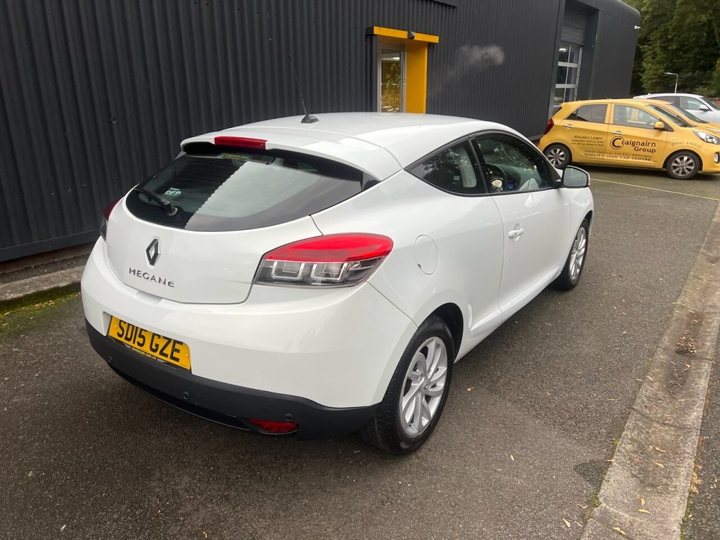 Used Renault Megane 2015 for sale - 77009554: Photo 4