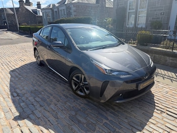 Used Toyota Prius 2020 for sale - 78212947: Photo