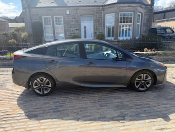 Used Toyota Prius 2020 for sale - 78212947: Photo