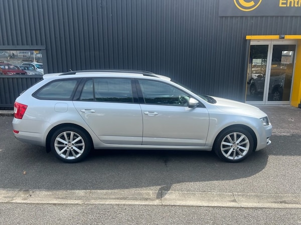 Used Skoda Octavia 2015 for sale - 74877112: Photo 11