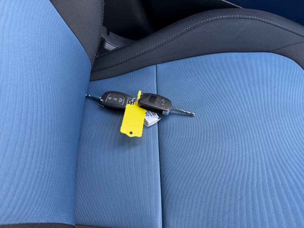 Used Hyundai i10 2016 for sale - 77879549: Photo 28