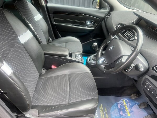 Used Renault Scenic 2014 for sale - 71844180: Photo 2
