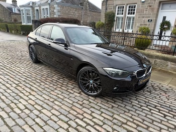 Used BMW 3 Series 2015 for sale - 77038071: Photo