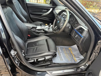 Used BMW 3 Series 2015 for sale - 77038071: Photo