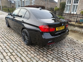 Used BMW 3 Series 2015 for sale - 77038071: Photo