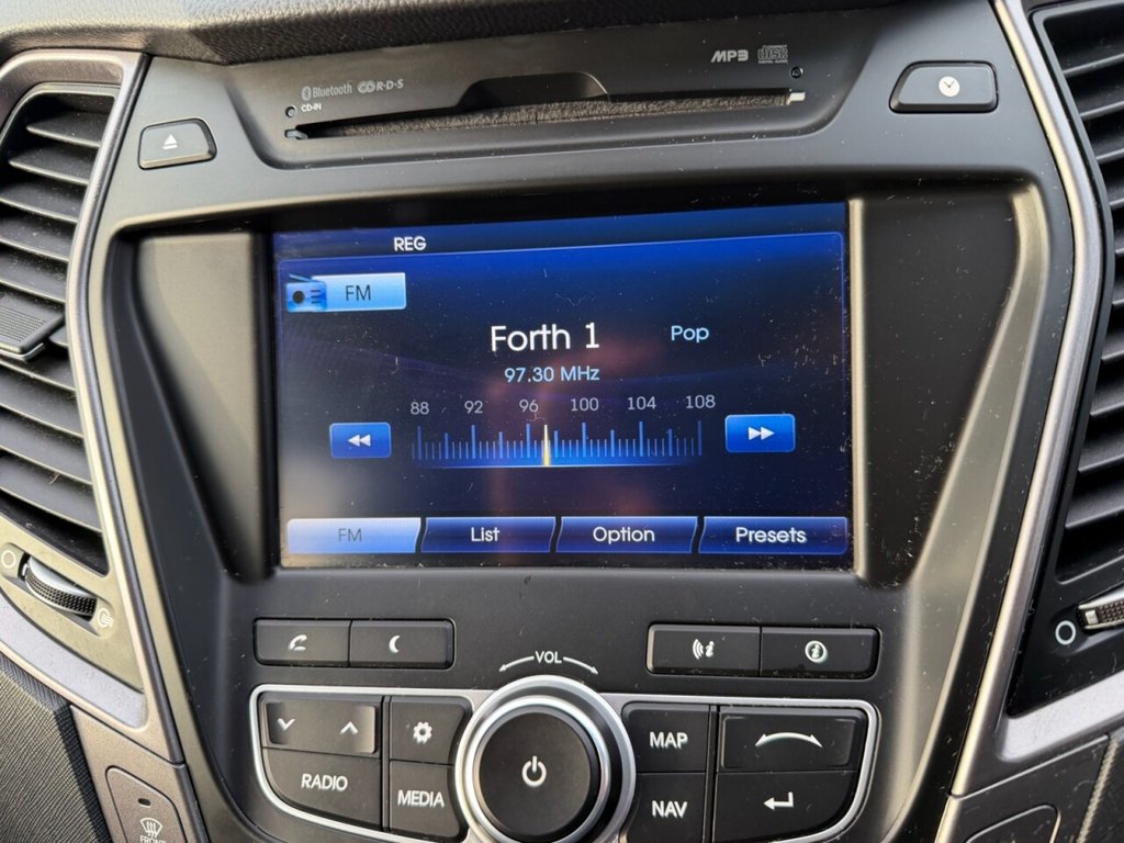 Used Hyundai Santa Fe 2014 for sale - 77038141: Photo 25