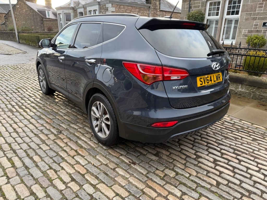 Used Hyundai Santa Fe 2014 for sale - 77038141: Photo 5