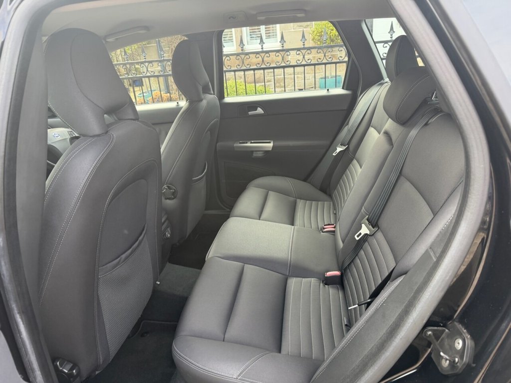 Used Volvo V50 2006 for sale - 77642590: Photo 24