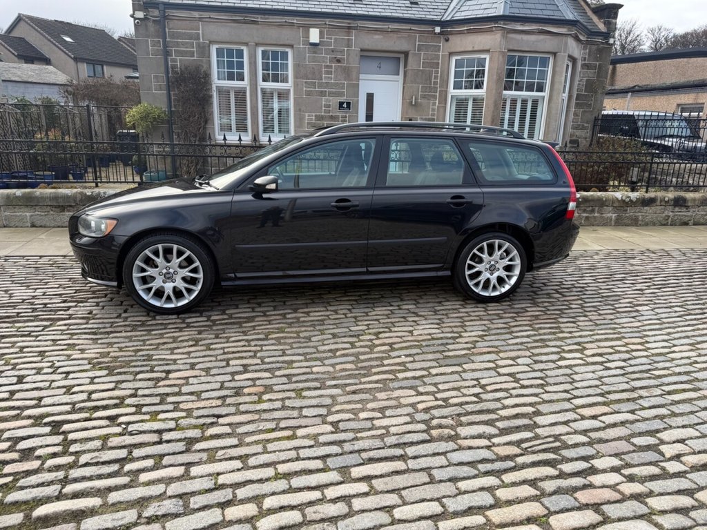 Used Volvo V50 2006 for sale - 77642590: Photo 6