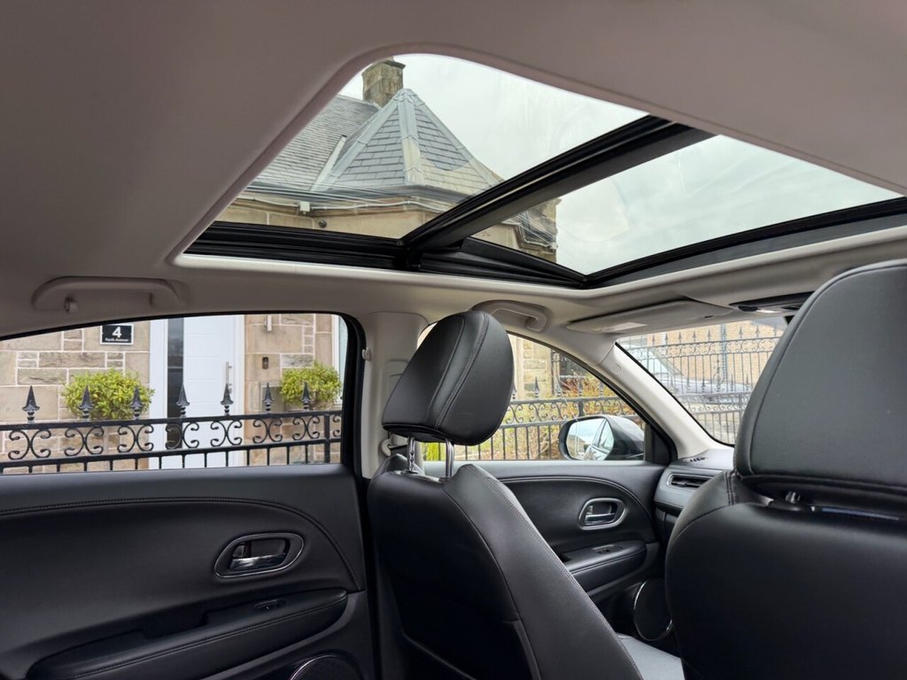 Used Honda HR-V 2019 for sale - 77879336: Photo 25