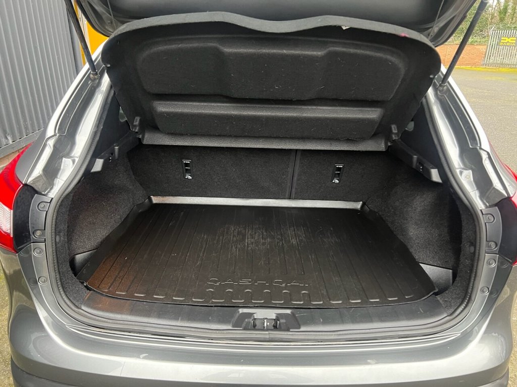 Used Nissan Qashqai 2017 for sale - 77009544: Photo 9