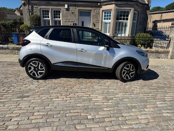 Used Renault Captur 2018 for sale - 78955579: Photo