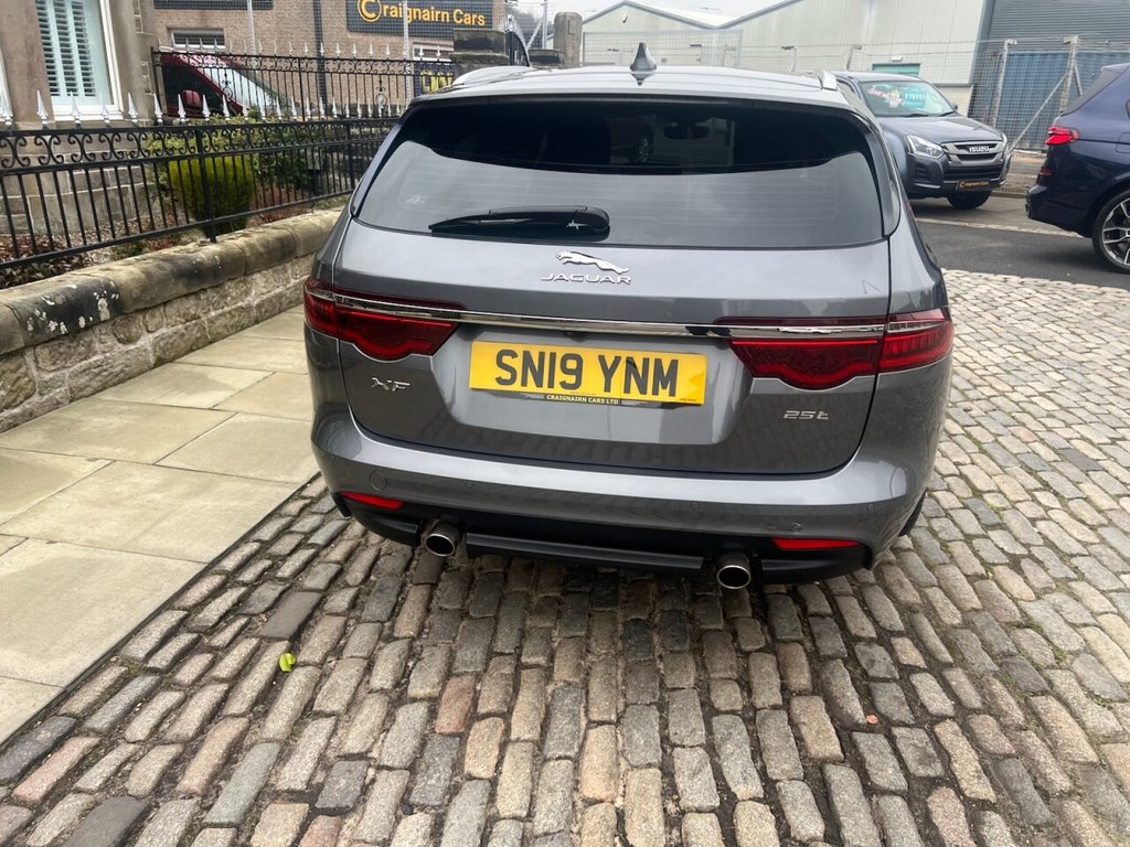 Used Jaguar XF 2019 for sale - 77037872: Photo 12