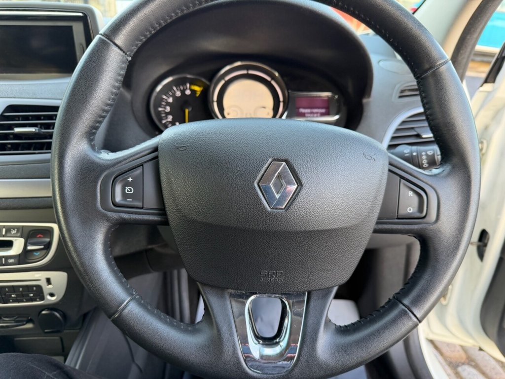 Used Renault Megane 2015 for sale - 77038118: Photo 23