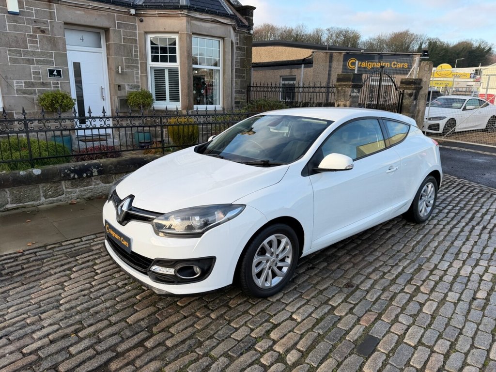 Used Renault Megane 2015 for sale - 77038118: Photo 3