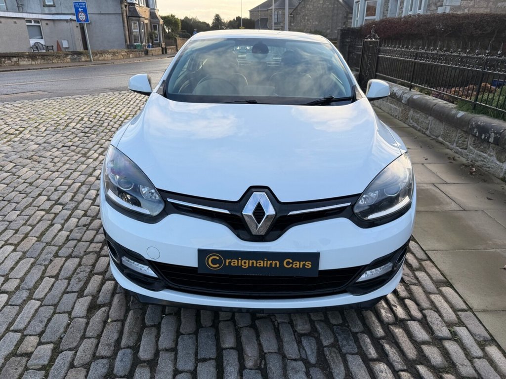 Used Renault Megane 2015 for sale - 77038118: Photo 6