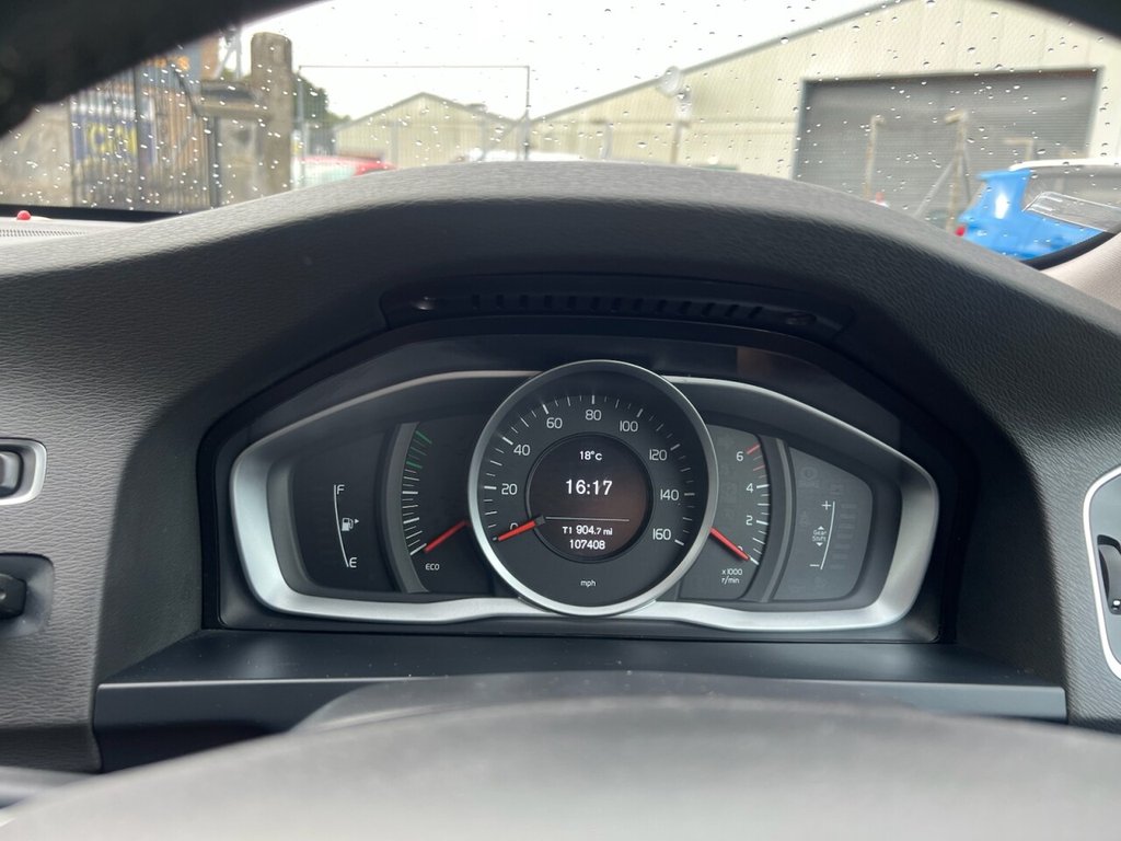 Used Volvo V60 2015 for sale - 77037763: Photo 14