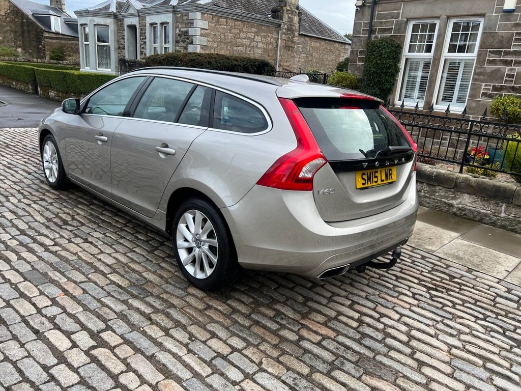 Used Volvo V60 2015 for sale - 77037763: Photo 9