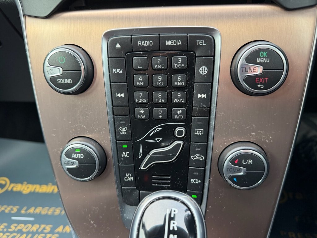 Used Volvo V40 2018 for sale - 77037850: Photo 33