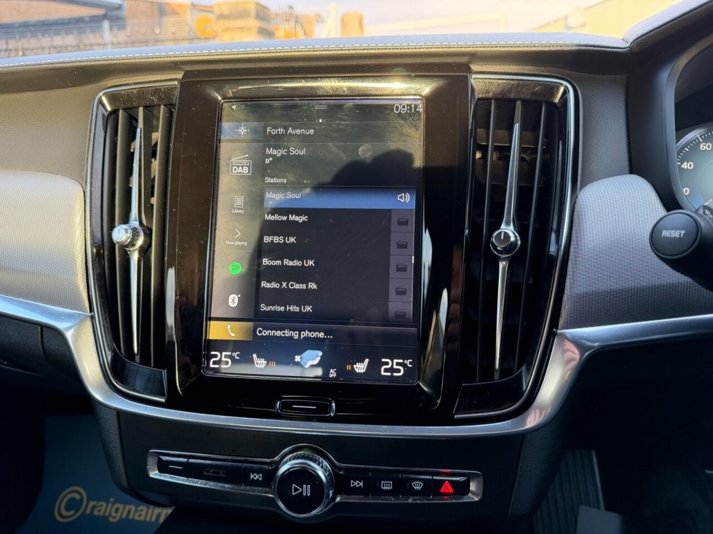 Used Volvo S90 2018 for sale - 77038178: Photo 18