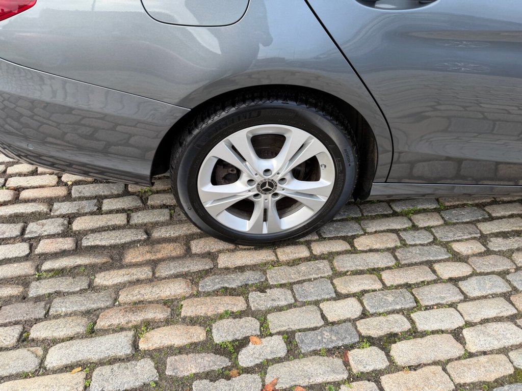 Used Mercedes-Benz C Class 2018 for sale - 77037974: Photo 13