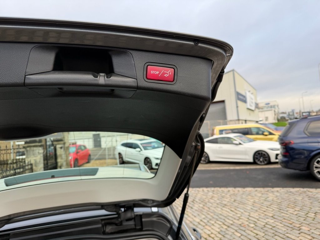 Used Mercedes-Benz C Class 2018 for sale - 77037974: Photo 24