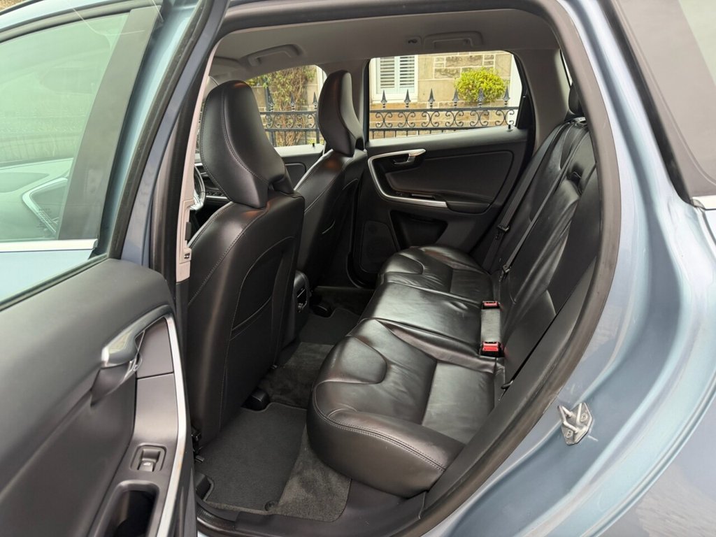 Used Volvo XC60 2017 for sale - 77534229: Photo 18