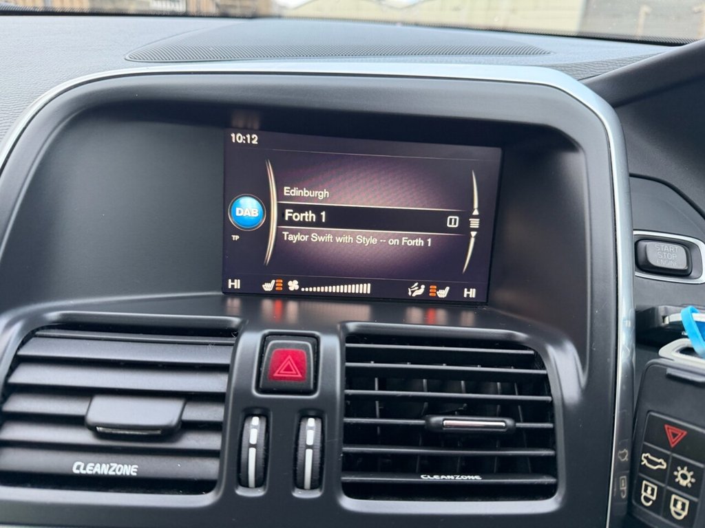 Used Volvo XC60 2017 for sale - 77534229: Photo 26