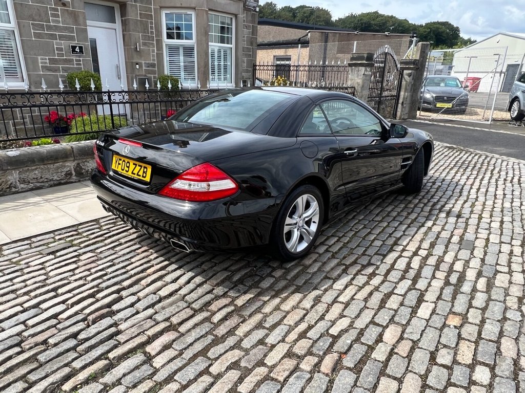 Used Mercedes-Benz SL 2009 for sale - 77037813: Photo 11