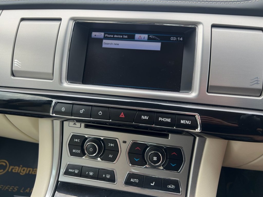 Used Jaguar XF 2013 for sale - 77037805: Photo 21