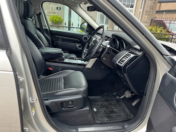 Used Land Rover Discovery 2017 for sale - 77037745: Photo