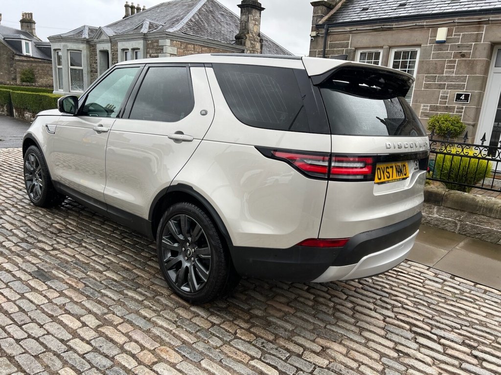 Used Land Rover Discovery 2017 for sale - 77037745: Photo 6