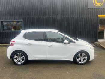 Used Peugeot 208 2015 for sale - 71875186: Photo