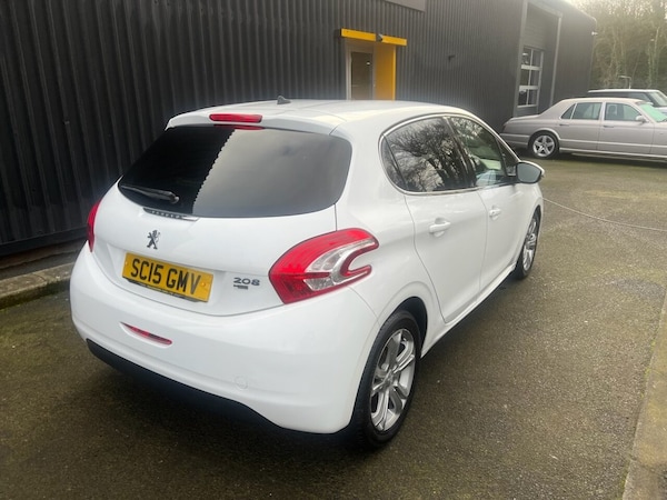 Used Peugeot 208 2015 for sale - 71875186: Photo 4