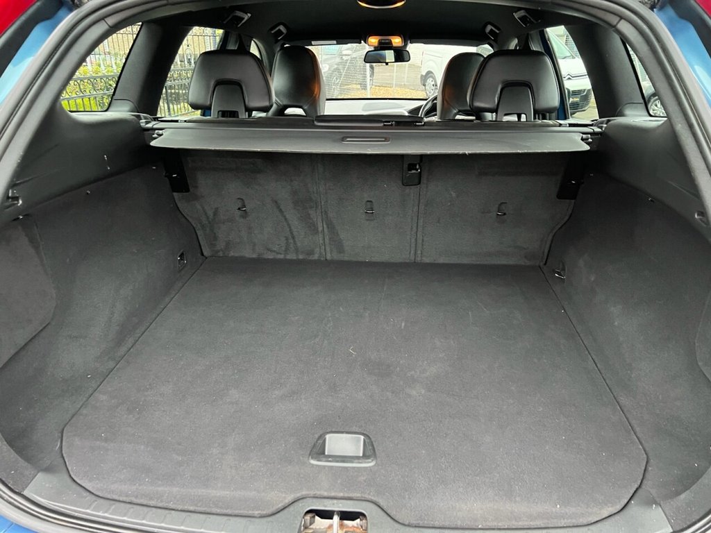 Used Volvo XC60 2016 for sale - 77037879: Photo 19