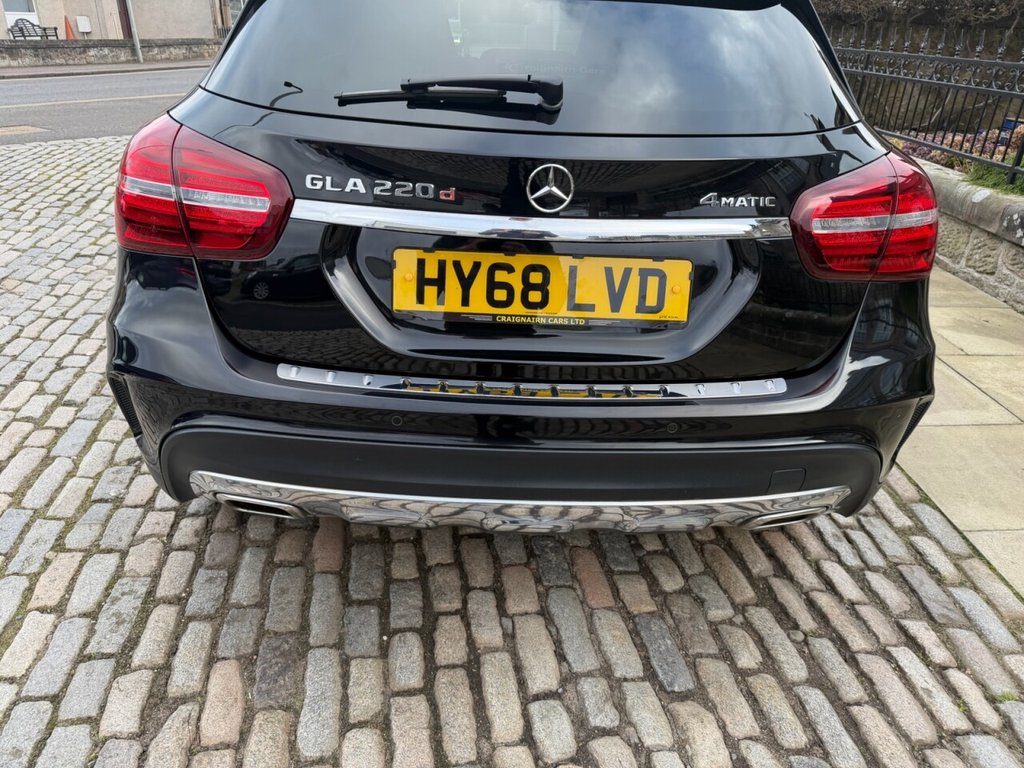 Used Mercedes-Benz GLA 2018 for sale - 77879371: Photo 8