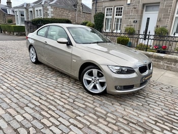 Used BMW 3 Series 2009 for sale - 79300773: Photo