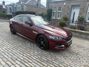 Used Jaguar XE 2016 for sale - 79642891: Photo
