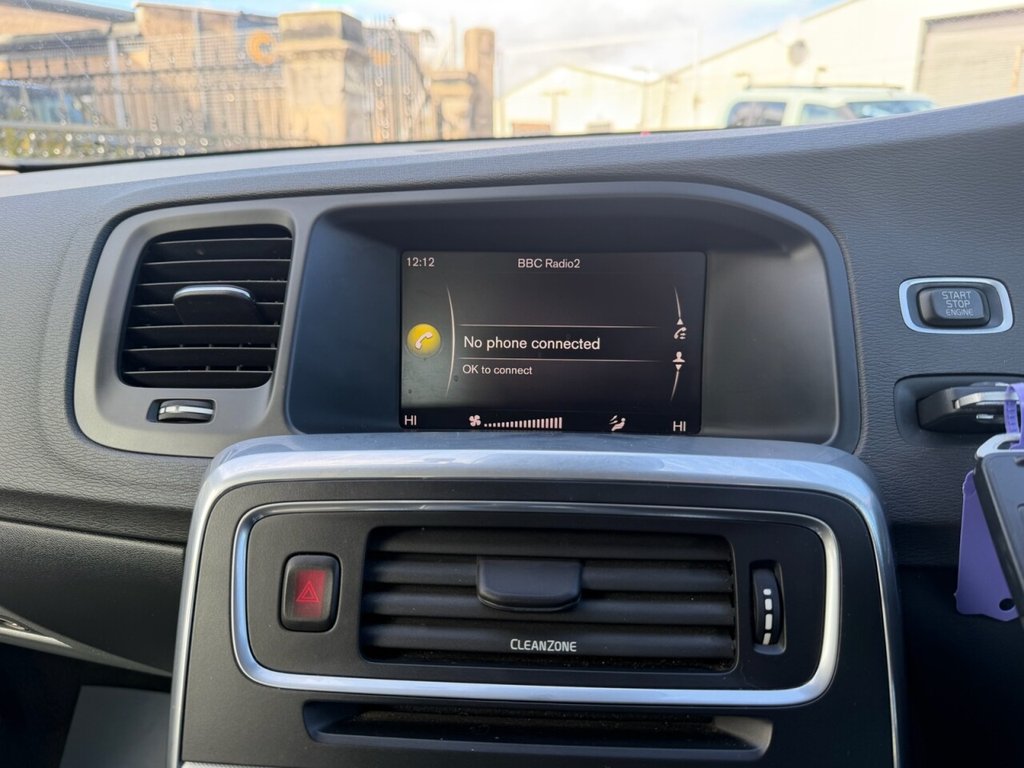 Used Volvo V60 2018 for sale - 78124385: Photo 16