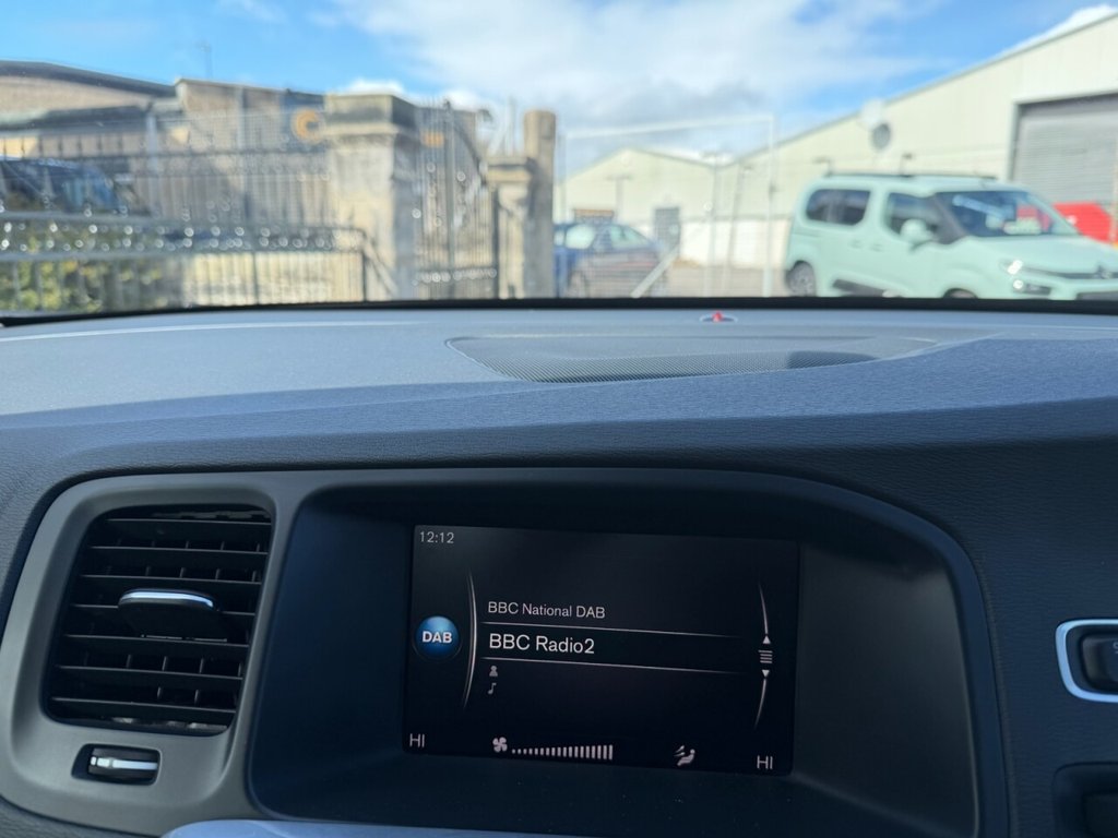 Used Volvo V60 2018 for sale - 78124385: Photo 17