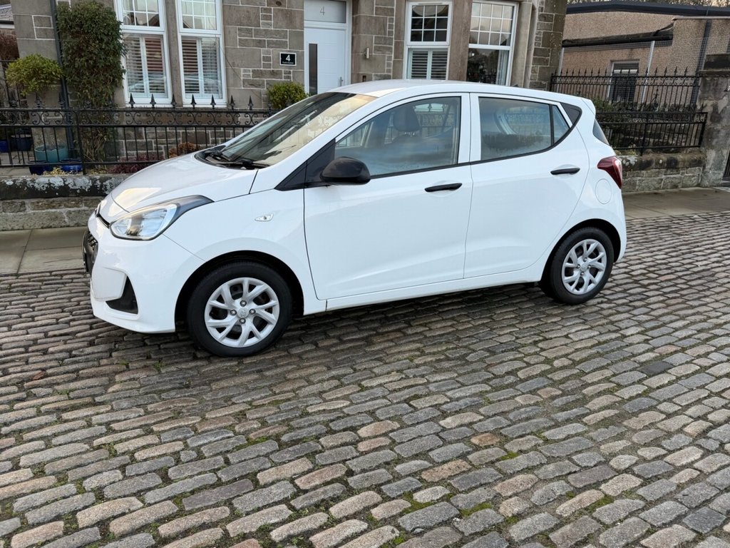 Used Hyundai i10 2017 for sale - 77038111: Photo 3