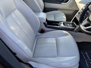 Used Land Rover Discovery Sport 2016 for sale - 78358261: Photo