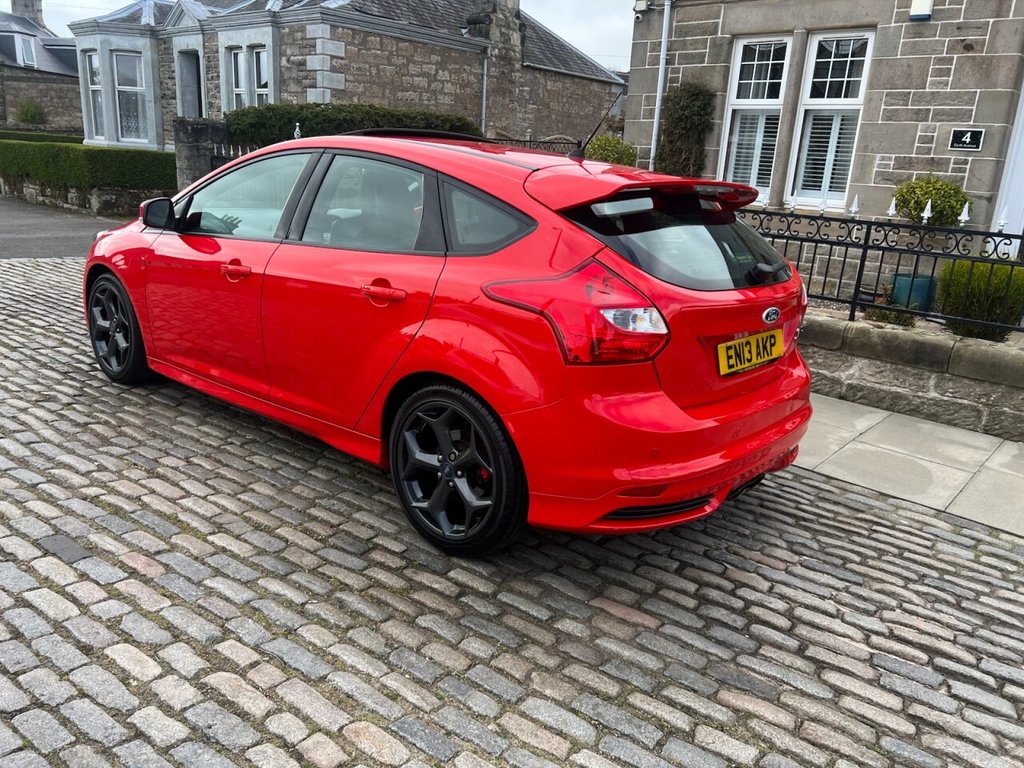 Used Ford Focus 2013 for sale - 77037631: Photo 10