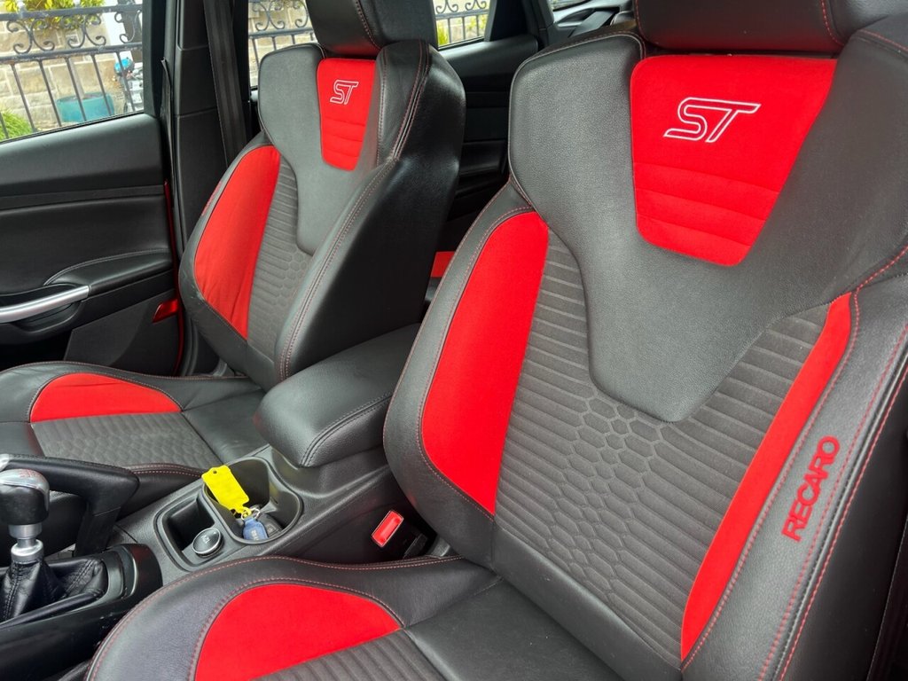 Used Ford Focus 2013 for sale - 77037631: Photo 16