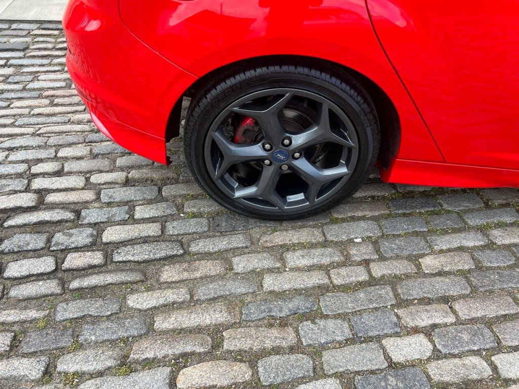 Used Ford Focus 2013 for sale - 77037631: Photo 19