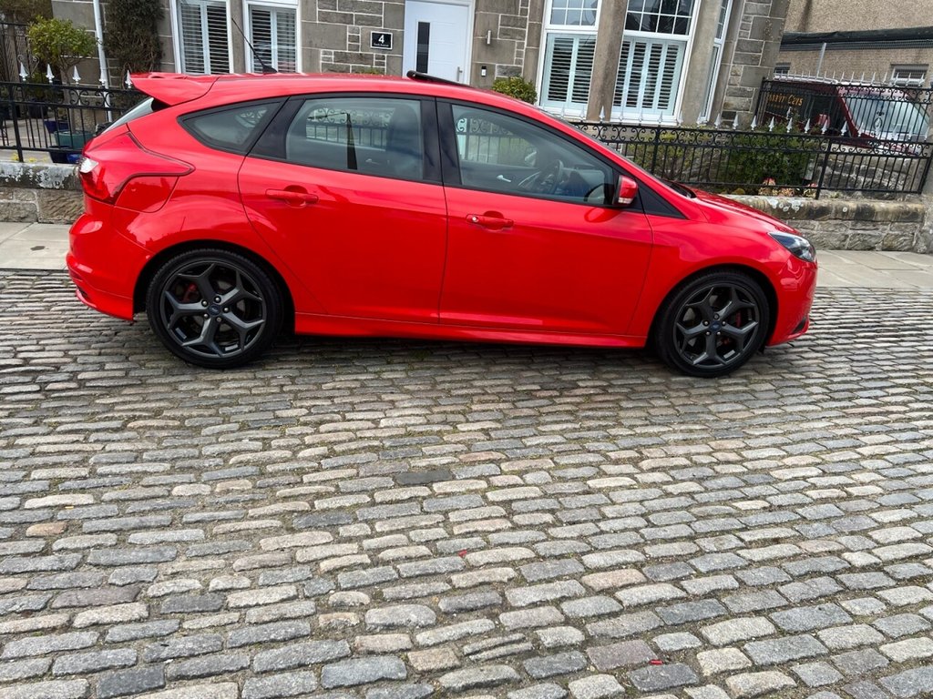 Used Ford Focus 2013 for sale - 77037631: Photo 6